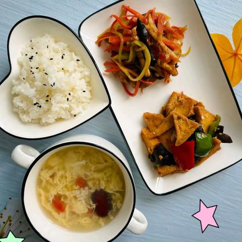 荔堡镇幼儿园第十周食谱回顾&第十一周食谱预告