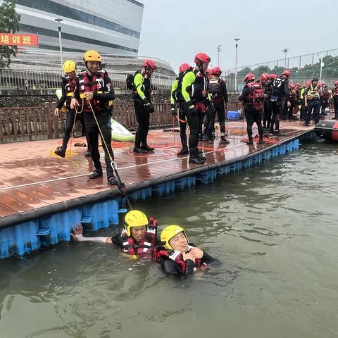 江西省社会力量-【IRIA】激流洪水救援技术（公益班）