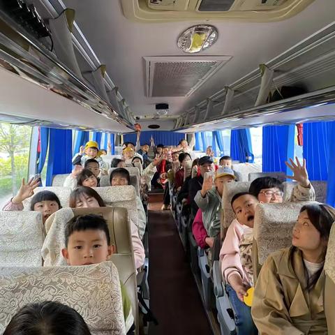 祁县小天使幼儿园中三班太原科技馆研学活动