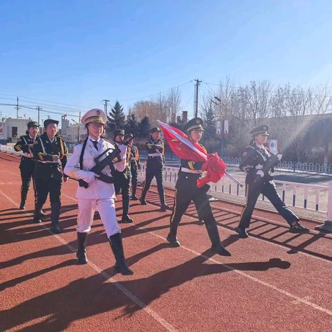 “在问候中传递爱与温暖 ”——武川县第二小学11.21世界问候日主题升旗仪式