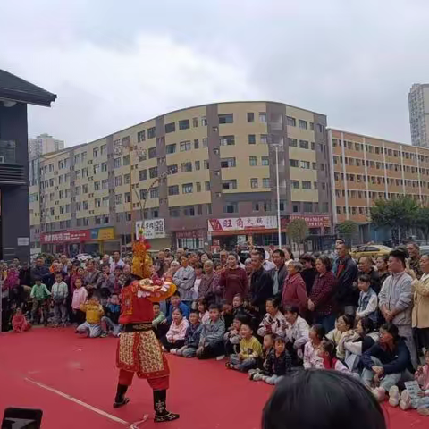 文化惠民在身边，流动舞台进基层 普光社区开展国庆节主题系列活动