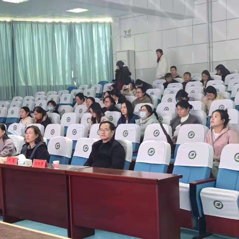 深耕思政课堂，赋能素养成长——东营市初中道德与法治新课标教材教学研讨暨“送教助研”活动纪实