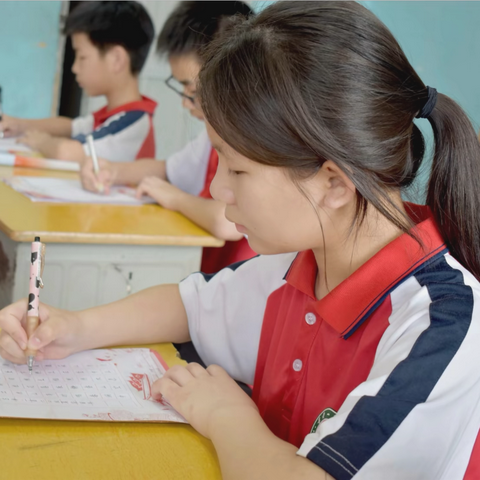 写好中国字，传承中国魂——一德中学小学部书法比赛