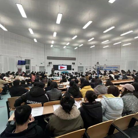 以美育人，共研共长 ——兴庆区小学美术欣赏课展示研讨活动