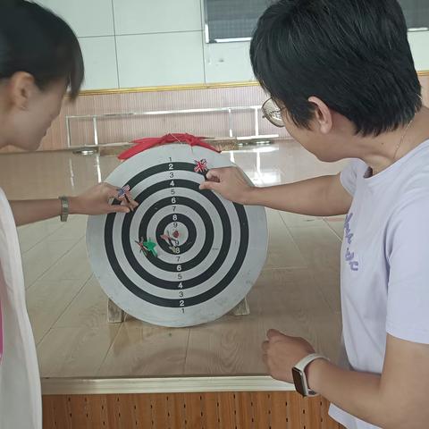 纯化镇中心学校初中部庆祝教师节