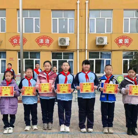 “灵蛇迎春晓，智启新征程”——高庙小学召开2025年春季开学典礼