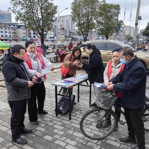 南街社区开展“学习雷锋进社区 宣传反诈入人心”学雷锋主题志愿服务活动