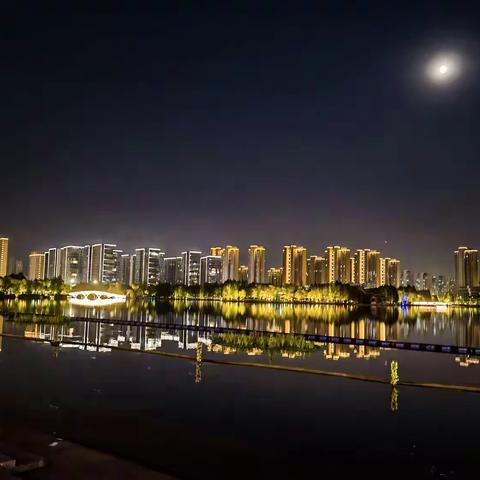 四十年别离军魂牵.喜相聚畅叙战友情（下）