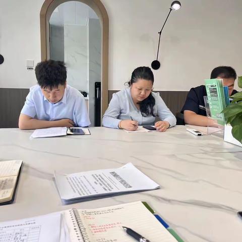 秦创原·金湾人才公寓项目开展法律法规《安全生产法》培训