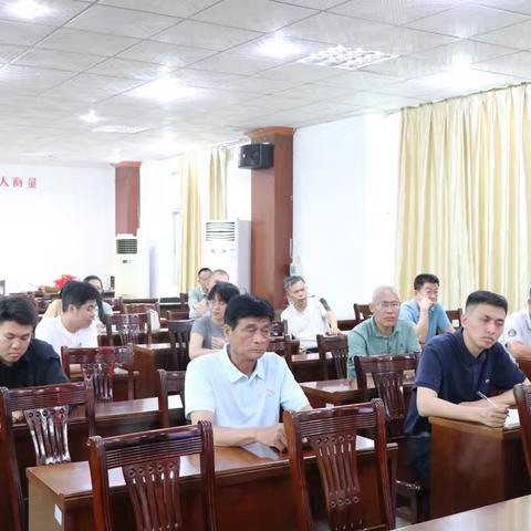 牙叉镇召开2025年“五一”值班工作部署会