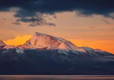 去西藏旅游吧！去看看秋天的阿里