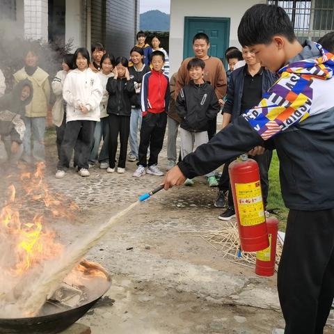 邵武市洪墩中学2024-2025学年（上）10月28日—11月1日工作简报