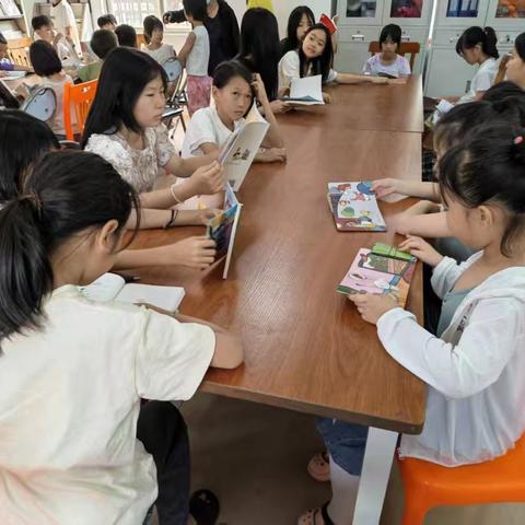 益·书香琼台---共享书香时光·共建文明社区