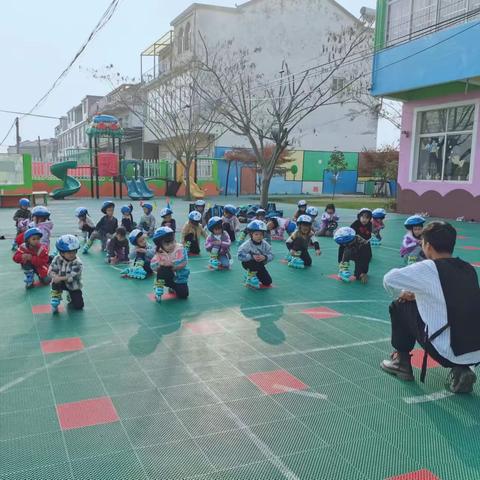 乐鑫幼儿轮滑课程简介