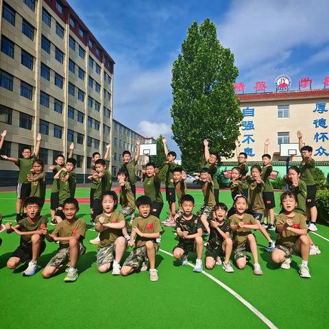 “少年当武，热血正燃” 精英武术夏令营半程高光时刻
