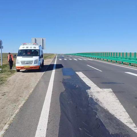 锡市边防公路养护中心开展国庆节前消防安全和安全生产综合大检查