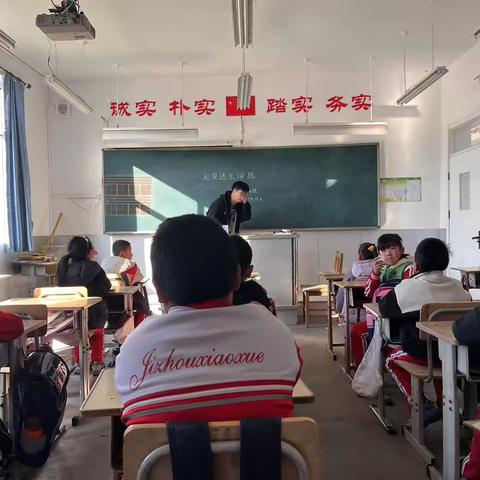 消防应急演练  确保生命安全 ——塔院小学火灾、地震逃生演练