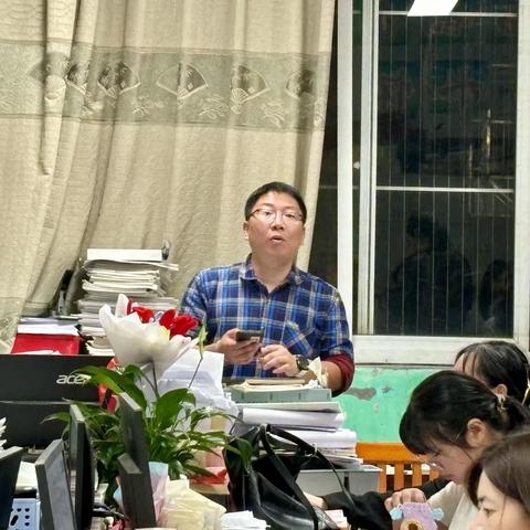 夯实常规 赋能成长——建阳二中八年级召开教学教育常规会议