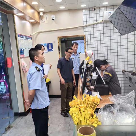 南宝镇开展“护苗行动”联合巡查，筑牢校园周边安全防线