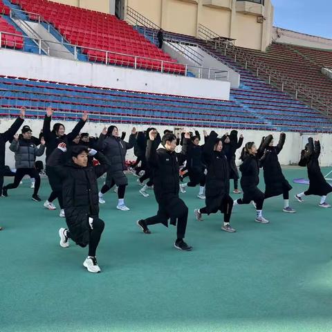 一日两练不松懈   任尔东西南北风——泰安一中萃英泰山田径队