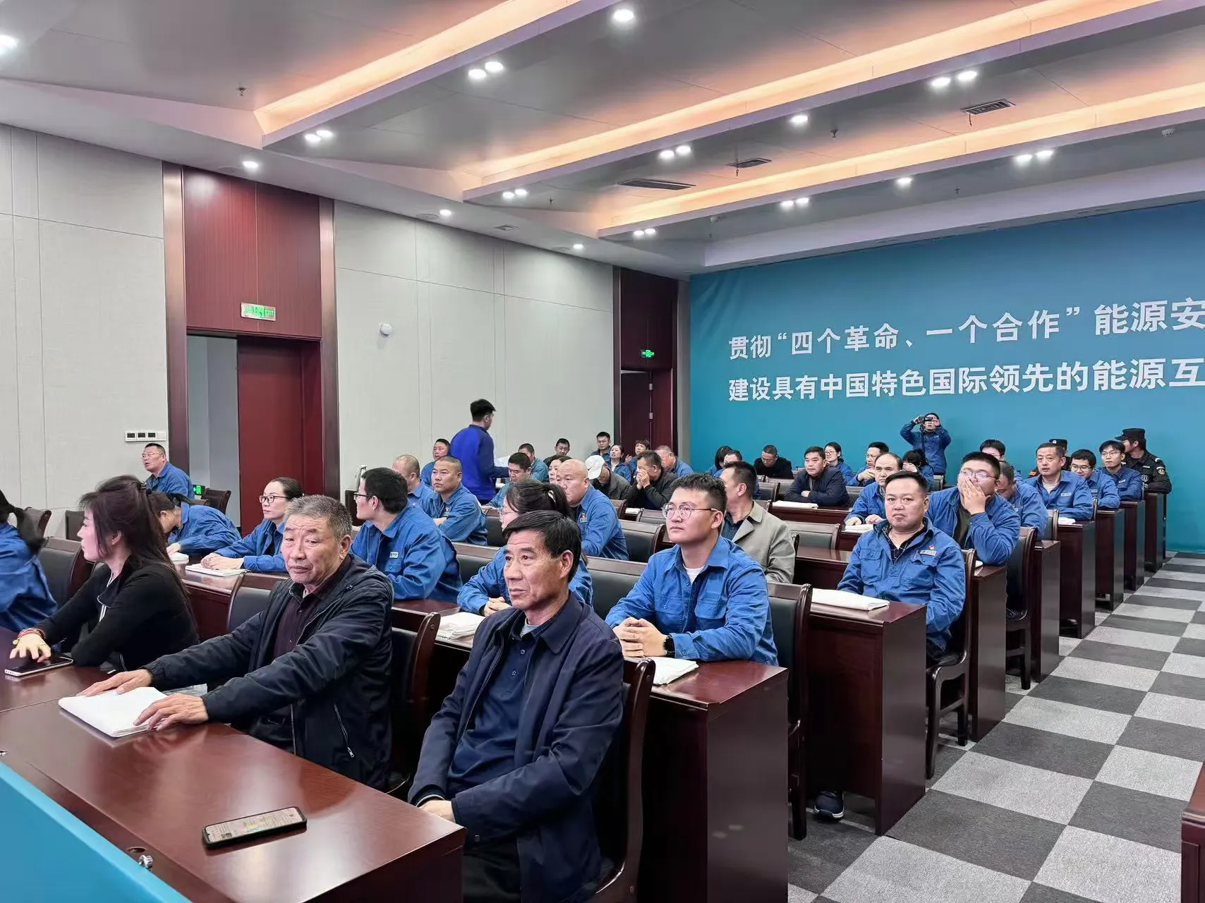 简篇-【临沂支队】临沭大队到国网临沭县供电公司开展2024年消防安全培训及灭火疏散演练