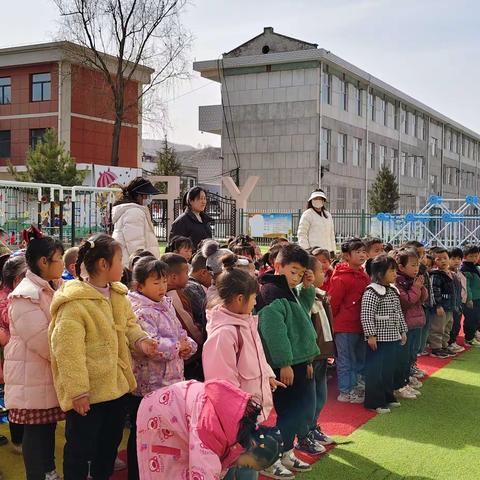 消防在心，安全“童”行——王村镇中心幼儿园开展防火安全消防演练