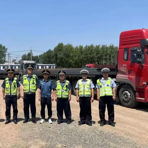 路警企三方联动，严厉打击“百吨王”