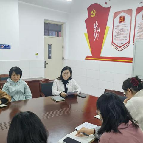 禹城市实验小学2025-2026学年校级小课题开题培训活动报道