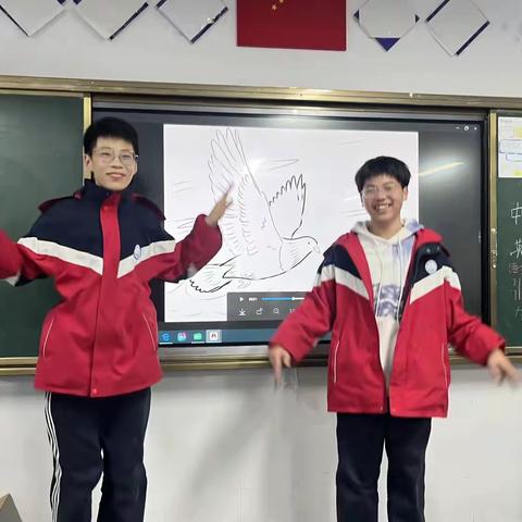 以剧为媒，玩转英语 ——八年级英语课本剧活动