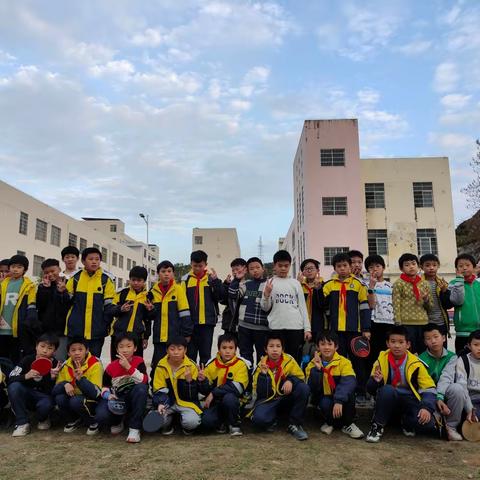 快乐乒乓-白鹅中心小学课后服务N课程5-6乒乓球兴趣小组