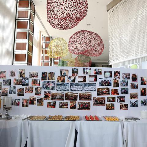 上海市第九中学79届3班 2015年黄浦江畔云餐厅欢聚