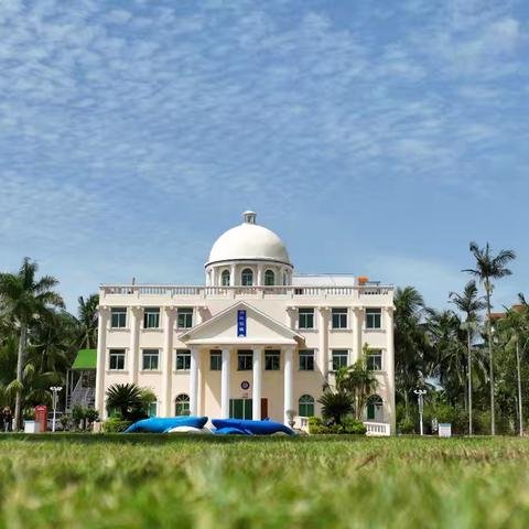 2025 海南职业外语旅游学校 江东校区招生简章 学校代码：2304