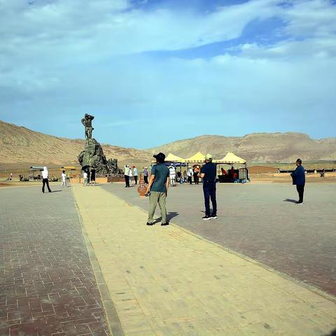 老谢游新疆（之九）：火焰山