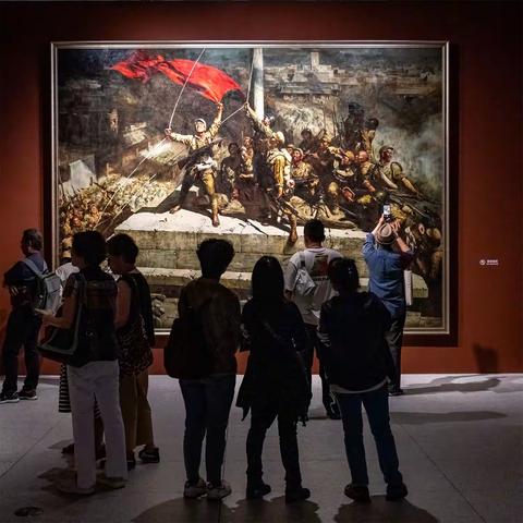 参观陈逸飞回顾展