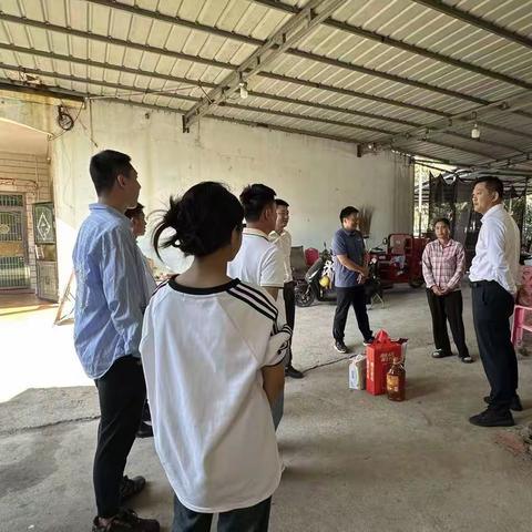 市政府办公室一季度看望驻村工作队