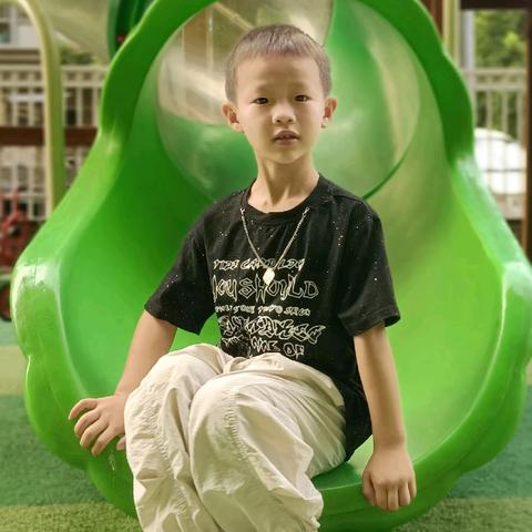 万家福幼儿园中一班——林晨宇