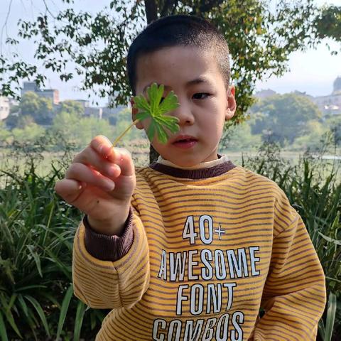 万家福幼儿园中一班——薛宇诚