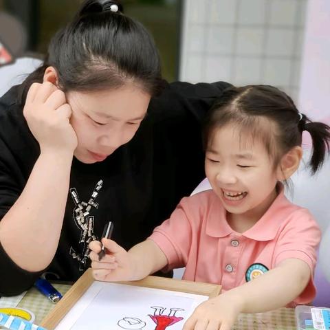 万家福幼儿园中一班——许依依