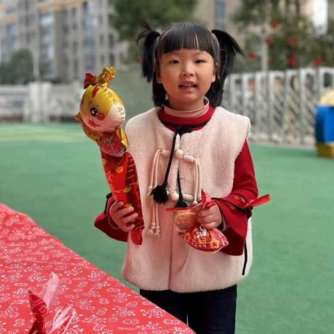 万家福幼儿园中一班——江若夕