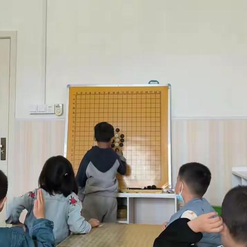 七色花幼儿园围棋课