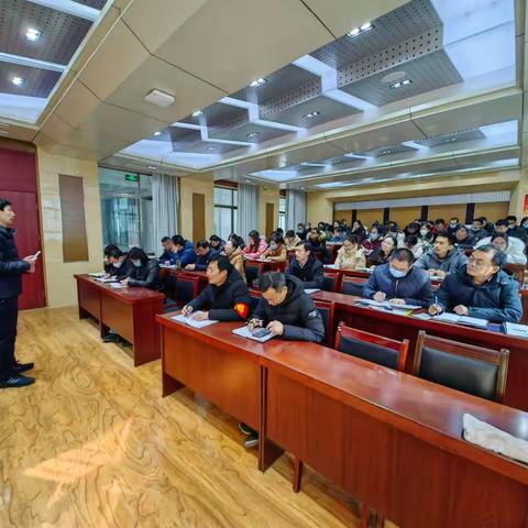 家校携手共育 逐梦美好未来——济宁市第十五中学召开新学期家长会