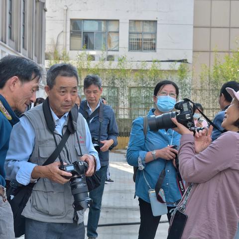 上海学习网 老年教育人像摄影班作业