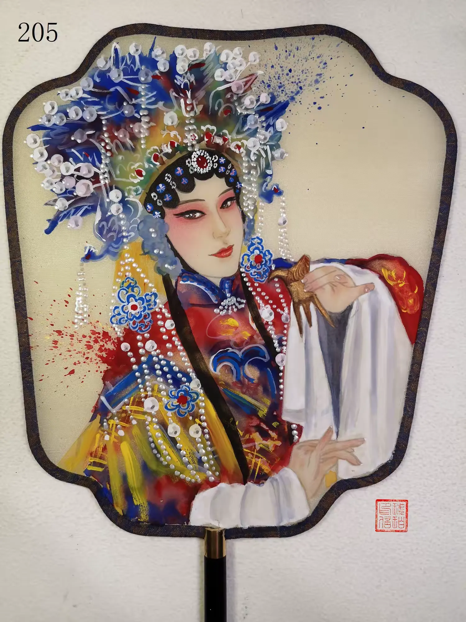 简篇-名师画家琥珀:以独创笔墨,让戏曲国画走向大众、走向世界