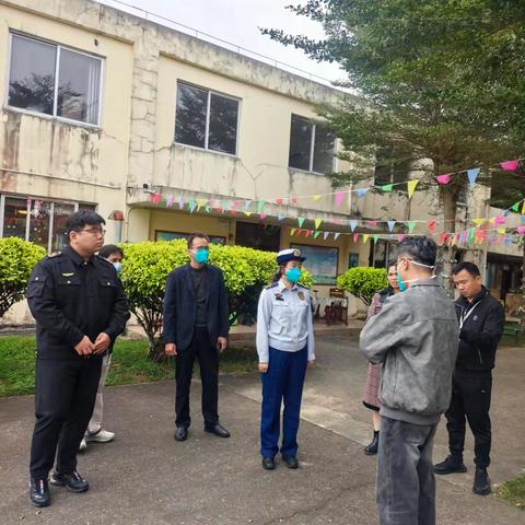 龙华区消防救援大队联合多职能部门对辖区敬老院开展消防安全专项检查