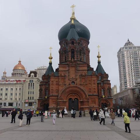 游修善后的索菲亚教堂随拍