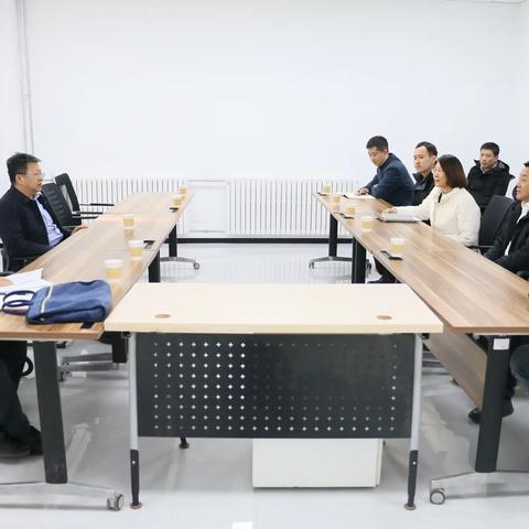 王树刚同志到甸柳新村街道调研