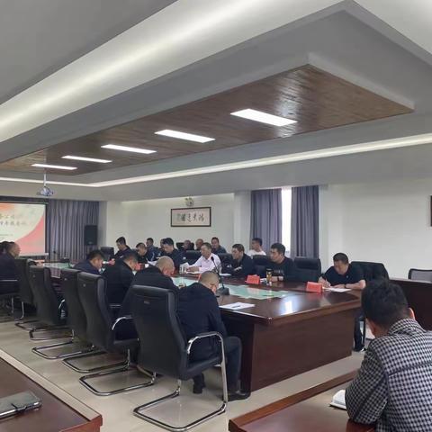 规范公务用车管理制度，落实专项整治工作