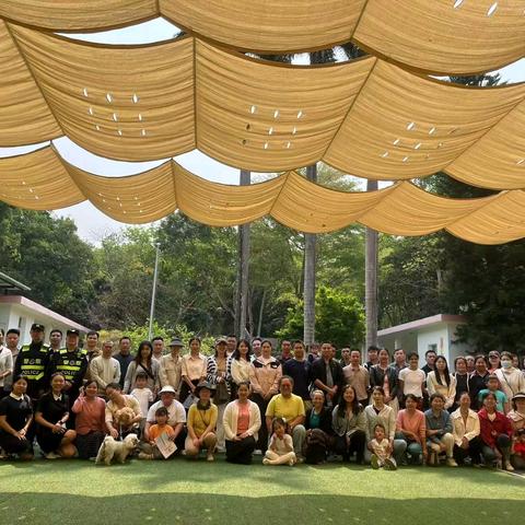 2025年春季学期植物园幼儿园——家庭教育讲座及校园安全法制宣传活动