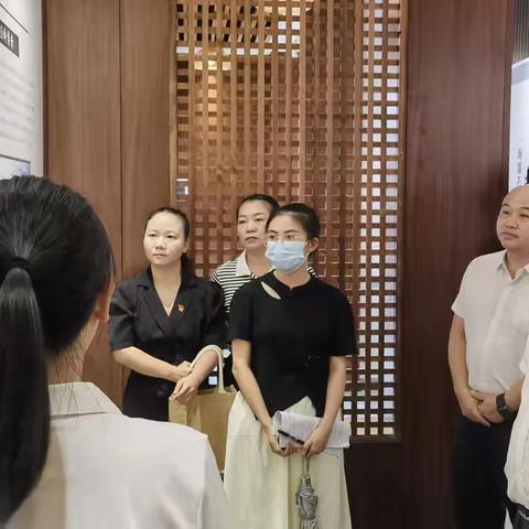 屯昌县中医医院党支部 开展“走进海瑞祖居”红色 现地教学活动