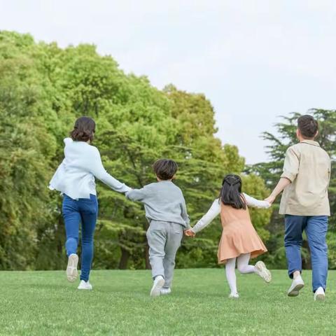 舜耕中学八年级家校共育第一期 坚持教育九原则，家校联动共育人